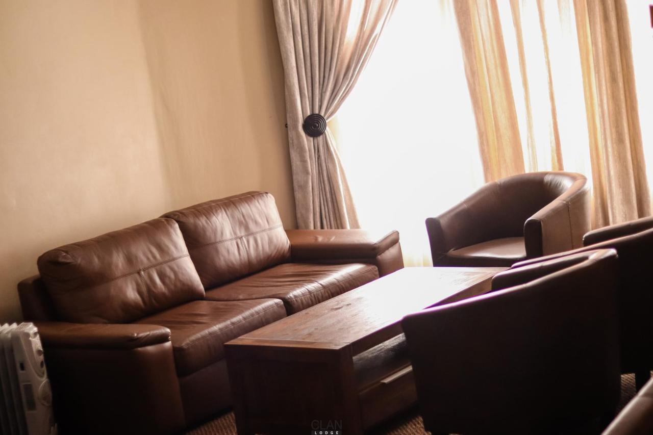 The Clan Lodge Mohlanapeng Bagian luar foto